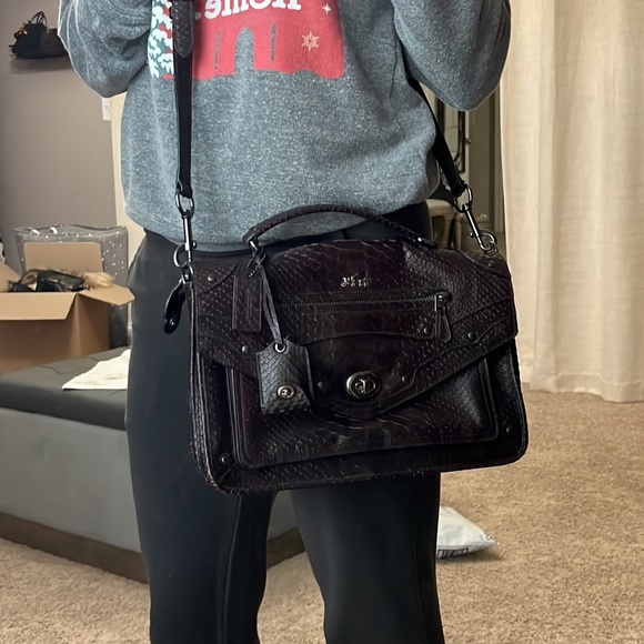 Coach wine python bag - Picture 8 of 8